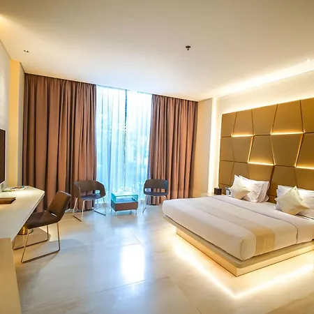 Fm7 Resort Hotel - Jakarta Airport-2